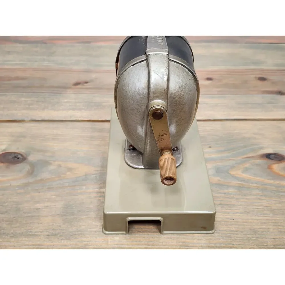 Boston L Model Pencil Sharpener Vintage Model Wall or Desk Mounted Hand Crank